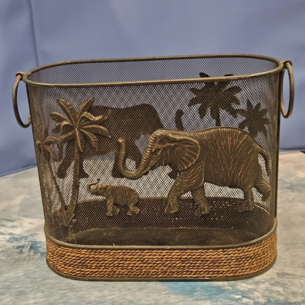 Rustic African Safari Elephant Wire Mesh Basket Organizer‎ Decor